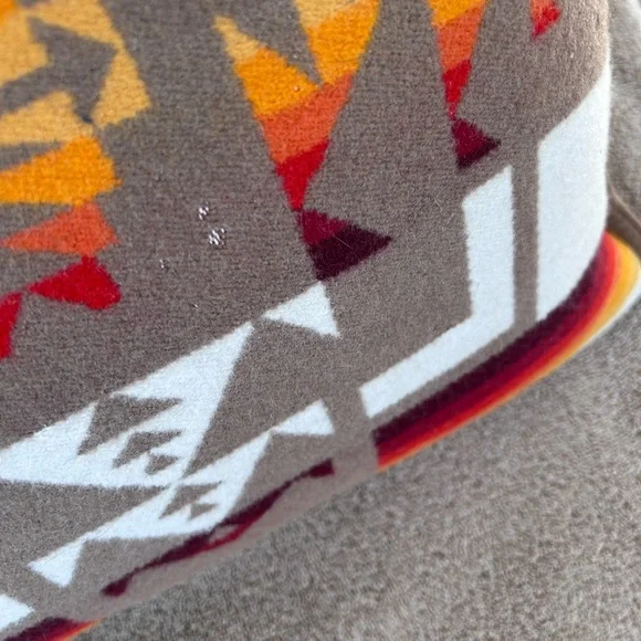 Pendleton Woolen Mills Chief Joseph wool decorative pillow. Nez Perce. Tribal. - Picture 14 of 16